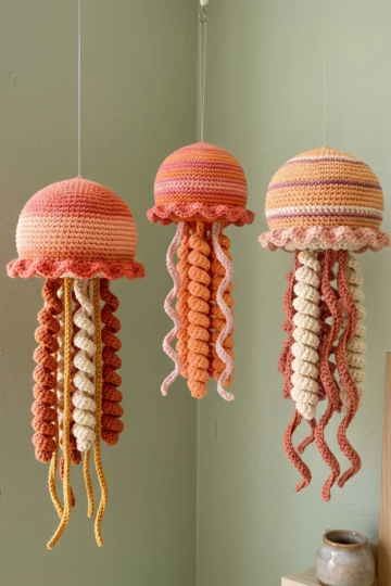 Sunset Ombre Jellyfish Trio Free Crochet Pattern