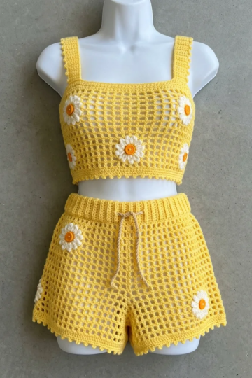 Sunshine Yellow Daisy Crochet Coords Free Pattern